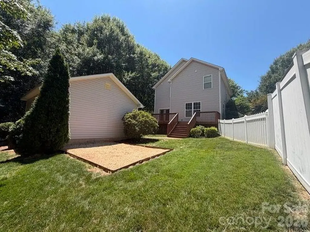 12735 Cross Dale Drive Huntersville NC 28078