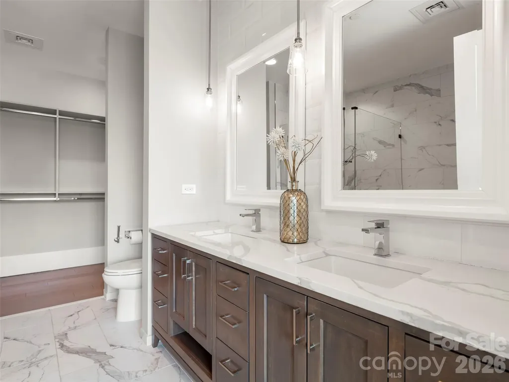 7 Patton Avenue Asheville NC 28801