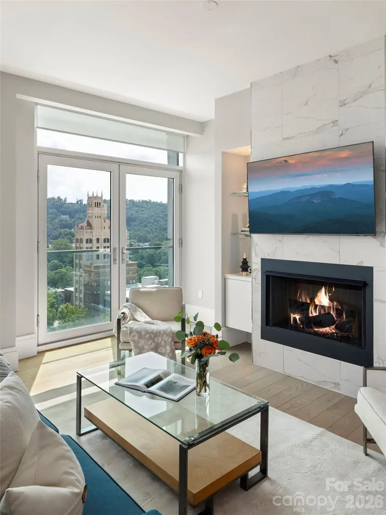 7 Patton Avenue Asheville NC 28801