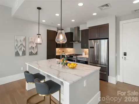 7 Patton Avenue Asheville NC 28801