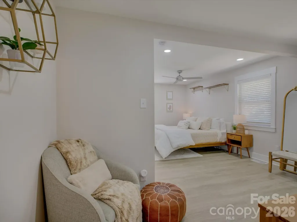 3423 Sudbury Road Charlotte NC 28205