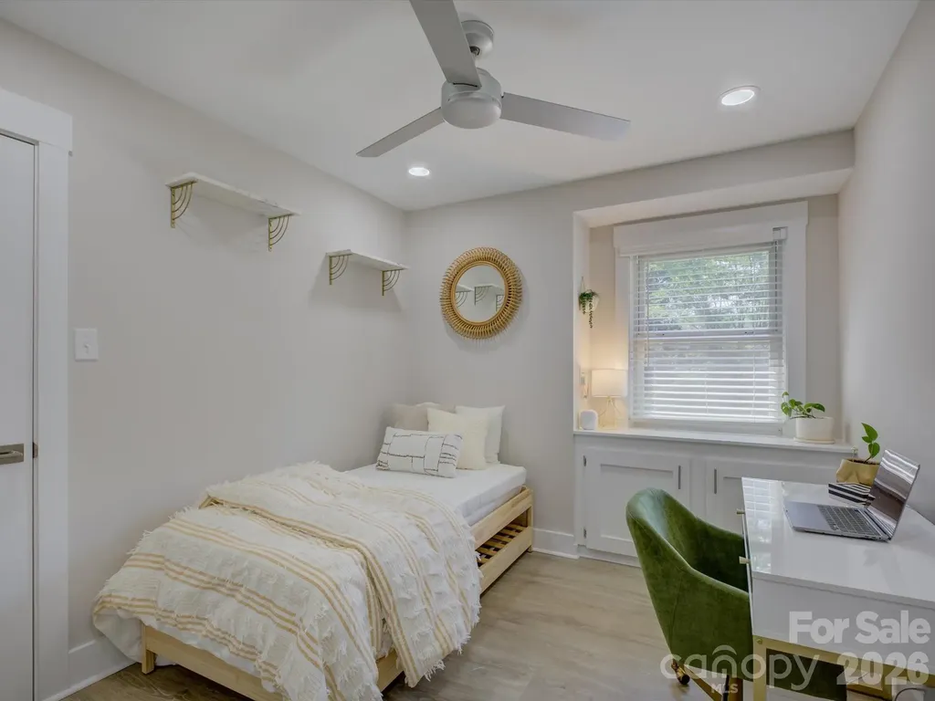 3423 Sudbury Road Charlotte NC 28205
