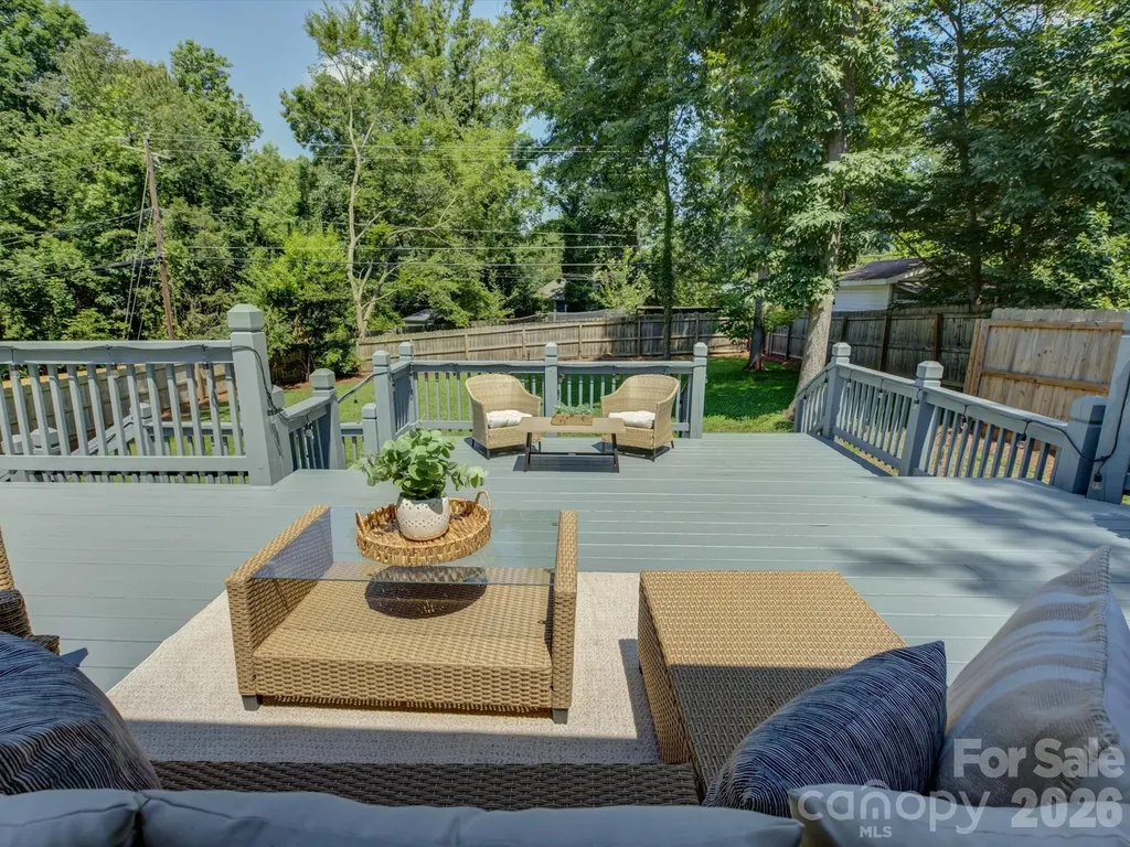 3423 Sudbury Road Charlotte NC 28205
