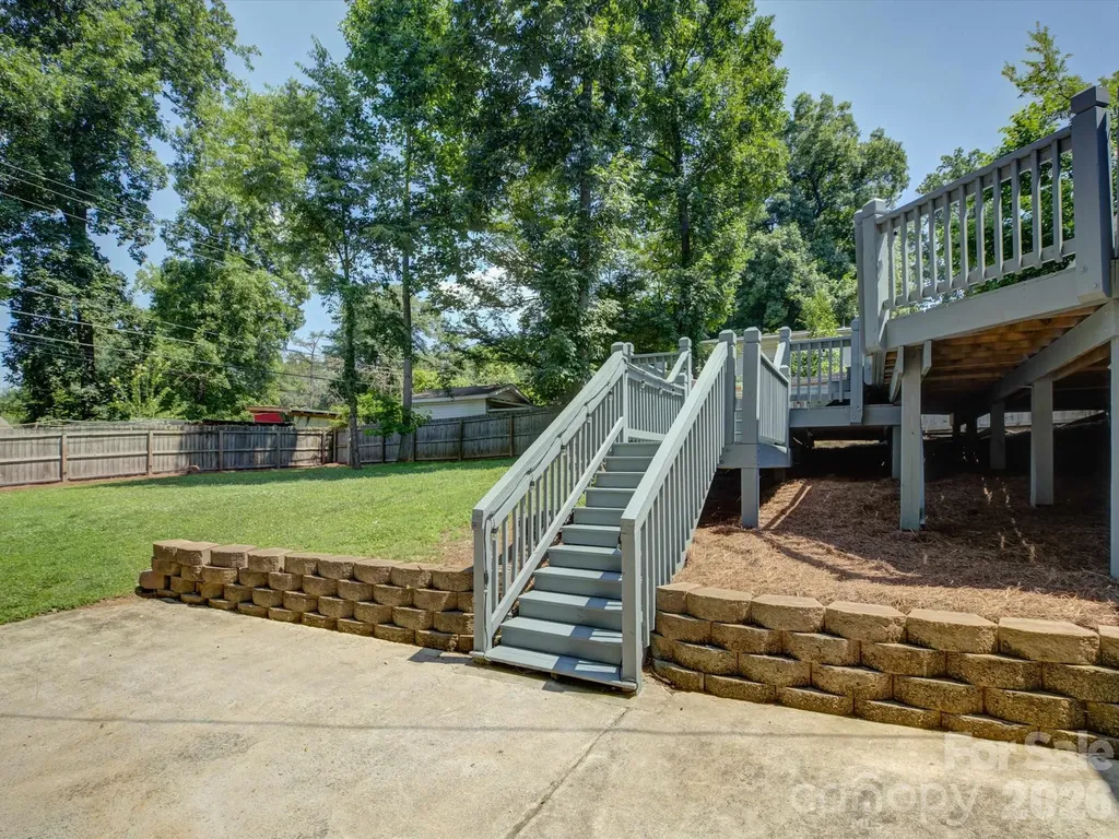 3423 Sudbury Road Charlotte NC 28205