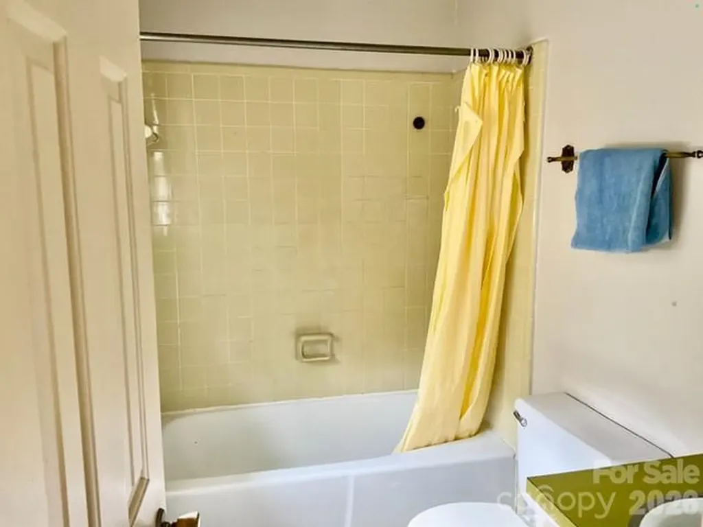 5521 Suttlemyre Lane Hickory NC 28601