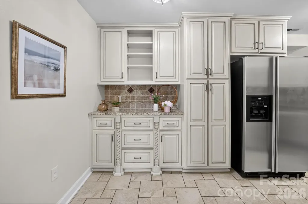 2411 Allendale Circle Lenoir NC 28645