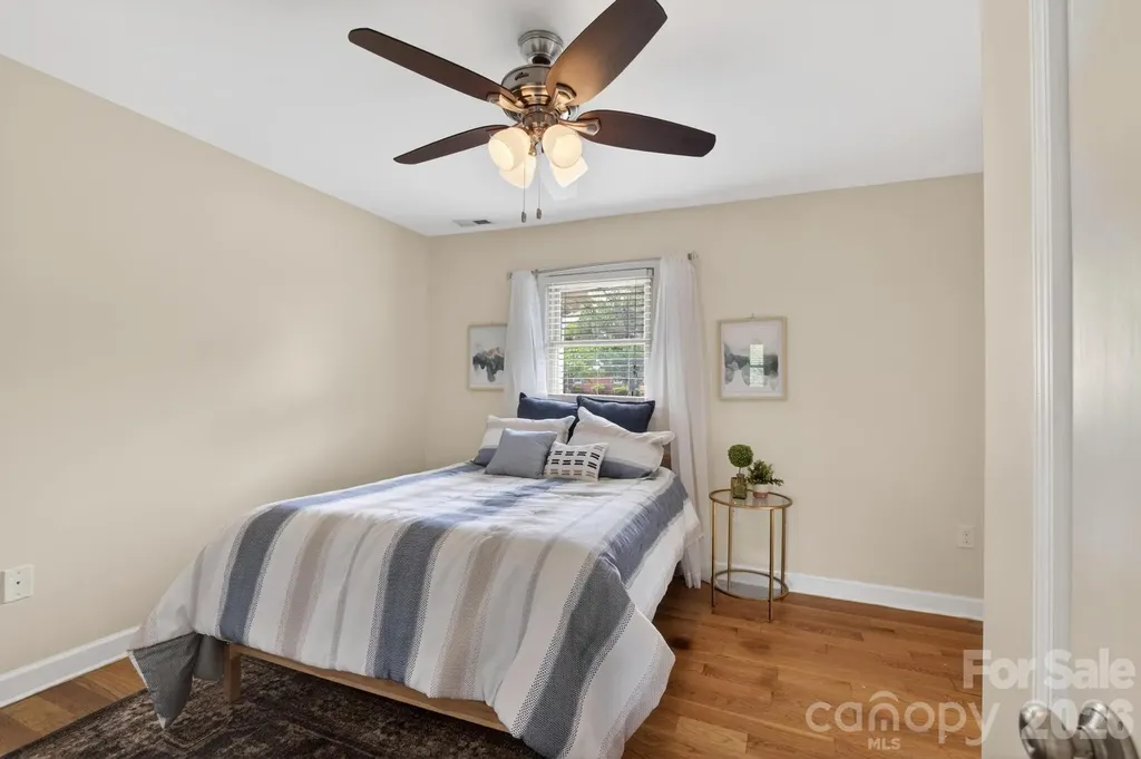 2411 Allendale Circle Lenoir NC 28645