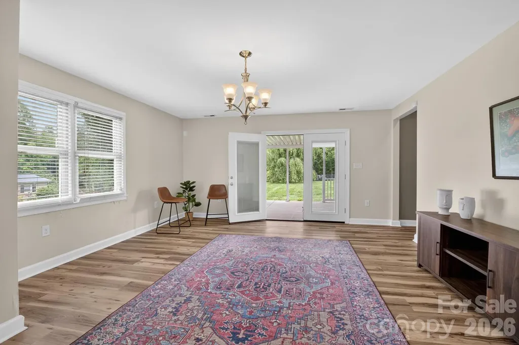 2411 Allendale Circle Lenoir NC 28645