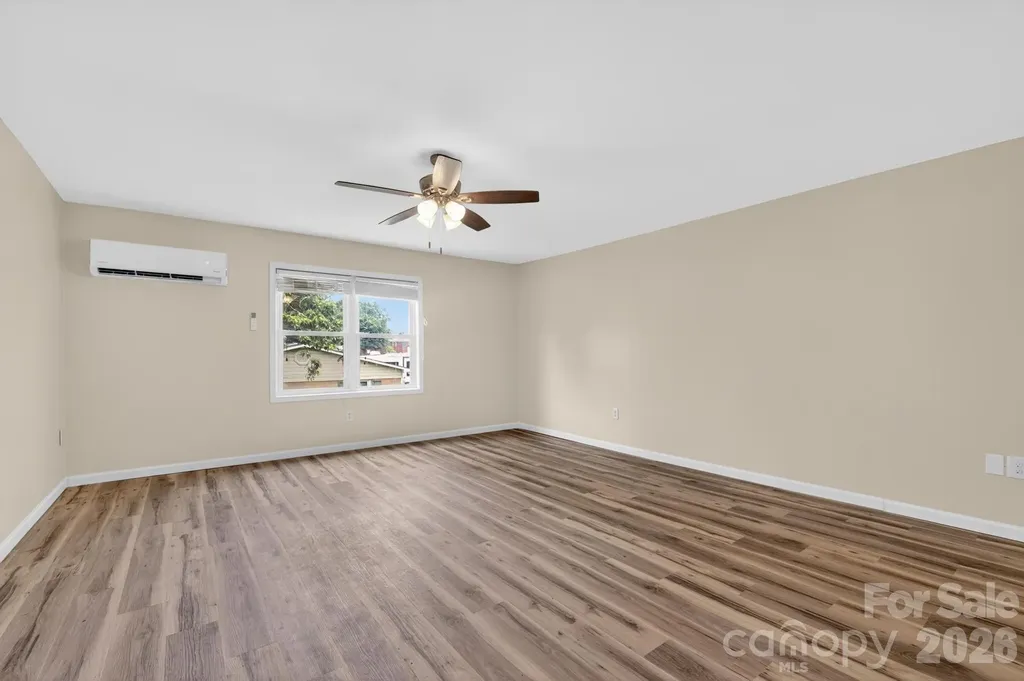 2411 Allendale Circle Lenoir NC 28645