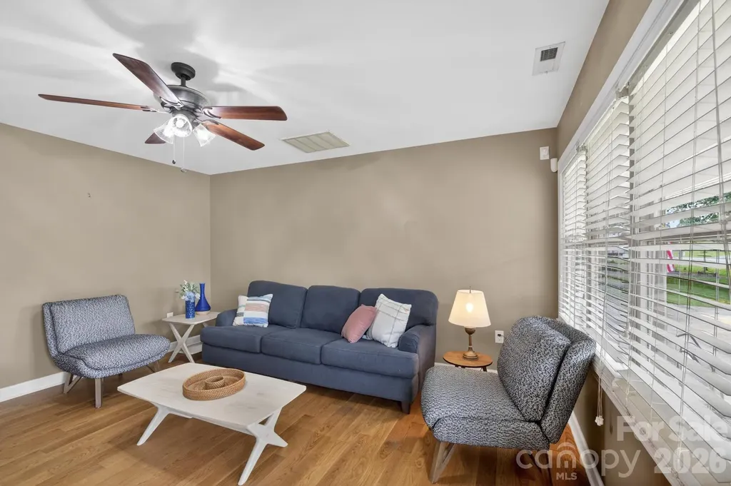 2411 Allendale Circle Lenoir NC 28645