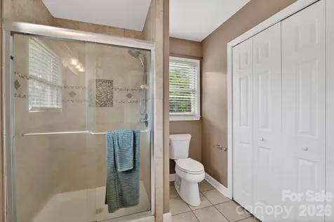 2411 Allendale Circle Lenoir NC 28645