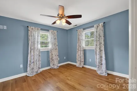 2411 Allendale Circle Lenoir NC 28645