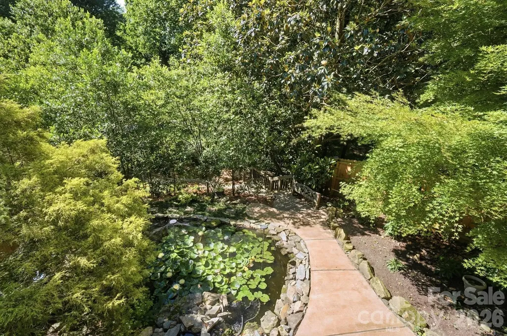 723 Walnut Point Drive Matthews NC 28105