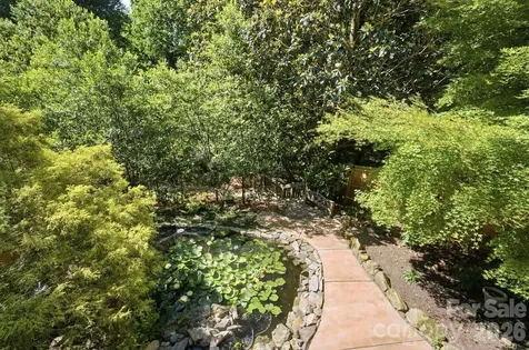 723 Walnut Point Drive Matthews NC 28105