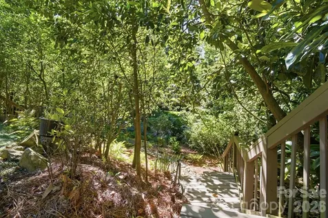 723 Walnut Point Drive Matthews NC 28105