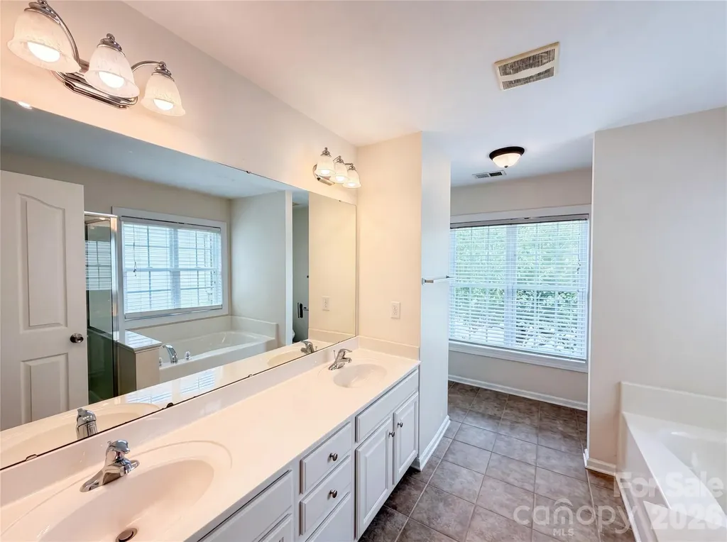 12312 Chesley Drive Charlotte NC 28277