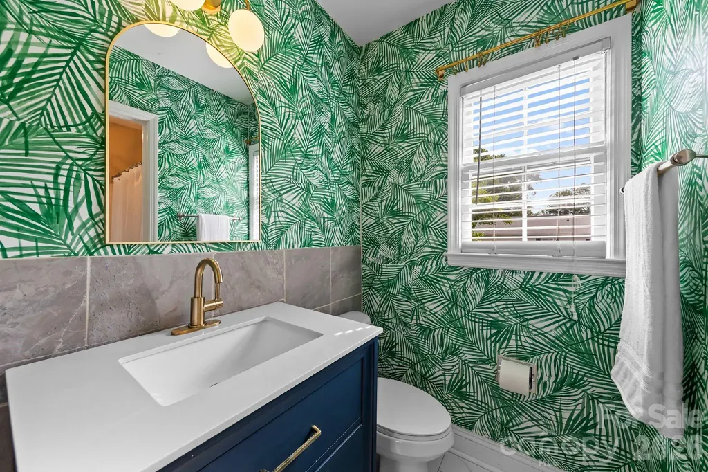 5941 Quail Hollow Road Charlotte NC 28210