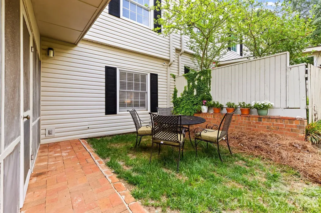 5941 Quail Hollow Road Charlotte NC 28210