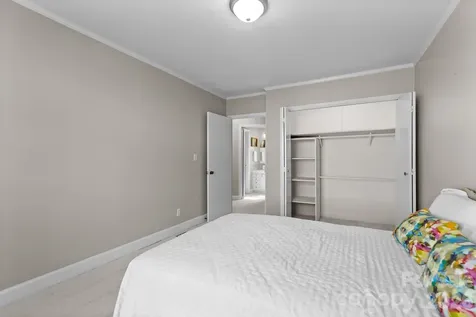 5941 Quail Hollow Road Charlotte NC 28210