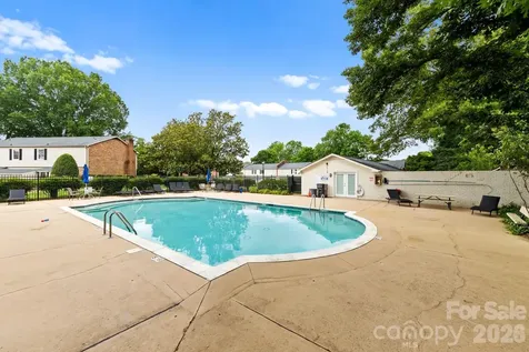 5941 Quail Hollow Road Charlotte NC 28210