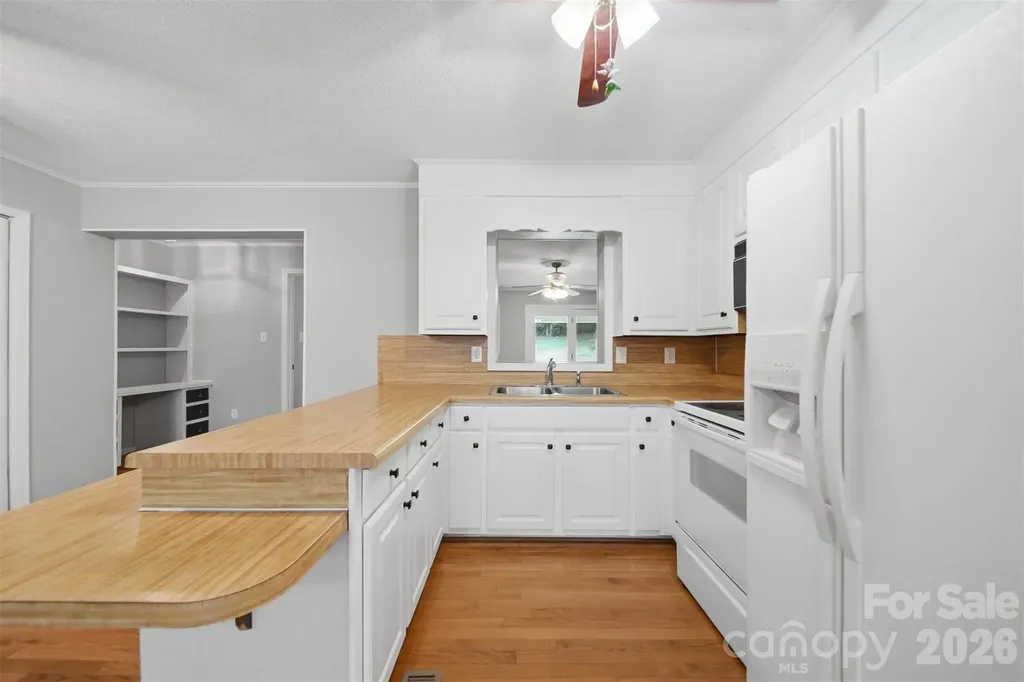9357 Keller Avenue Hildebran NC 28637