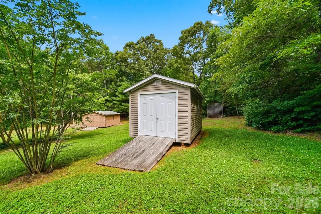 9357 Keller Avenue Hildebran NC 28637