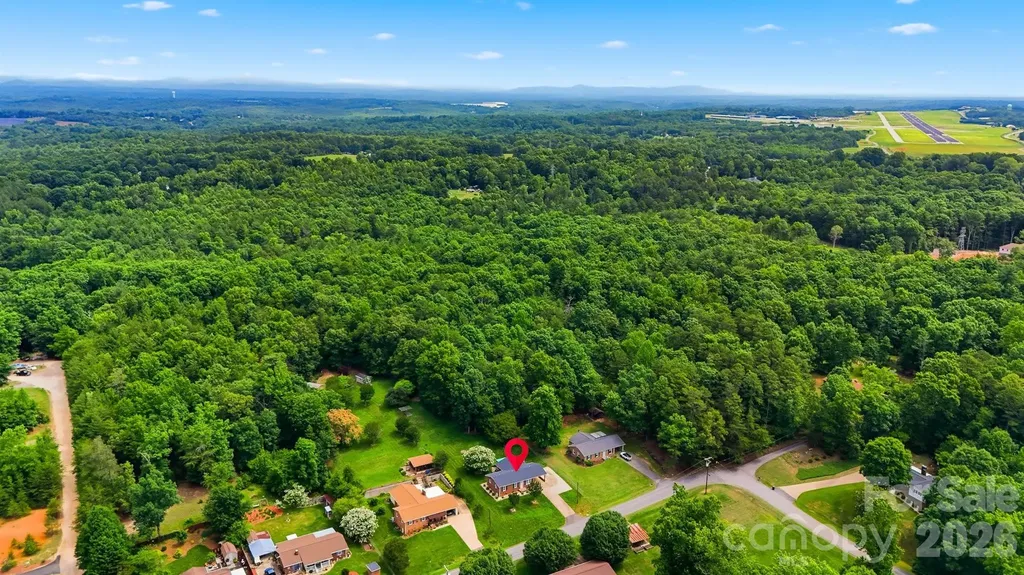 9357 Keller Avenue Hildebran NC 28637