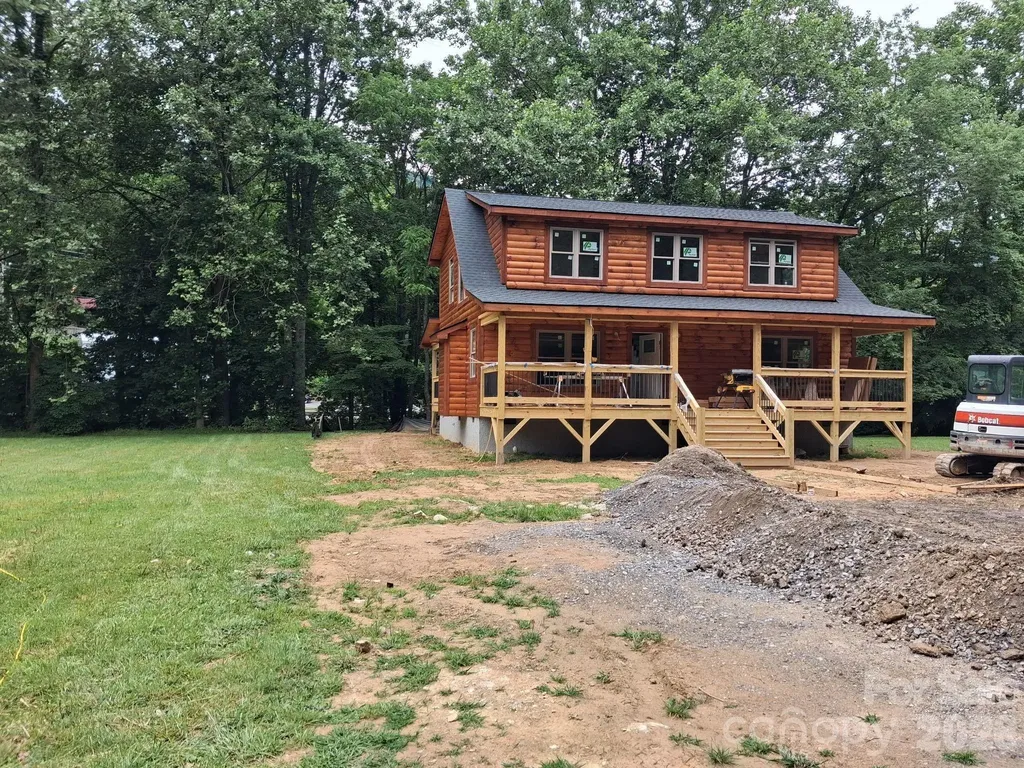 81 Breezy Creek Lane Maggie Valley NC 28751