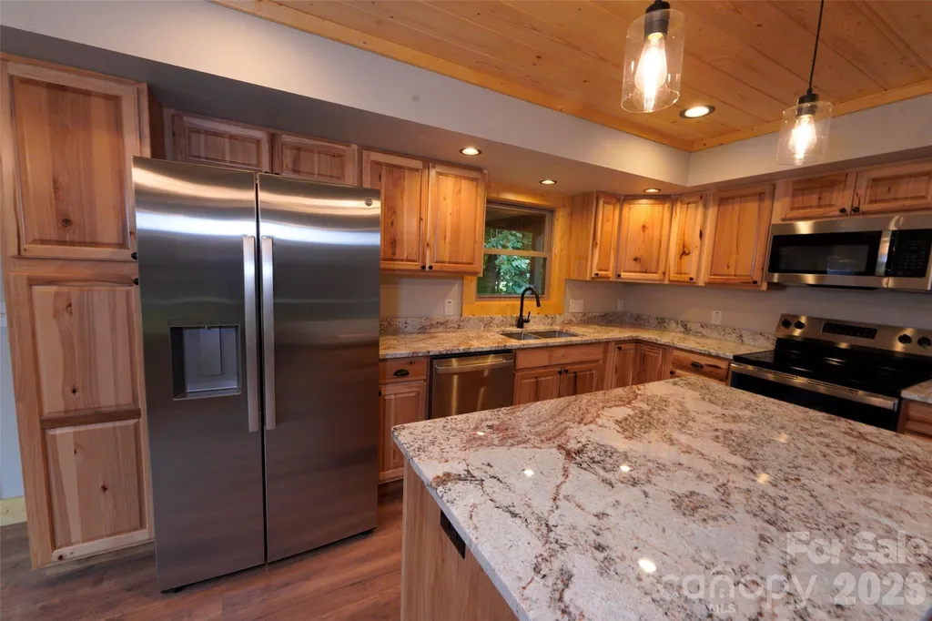 81 Breezy Creek Lane Maggie Valley NC 28751