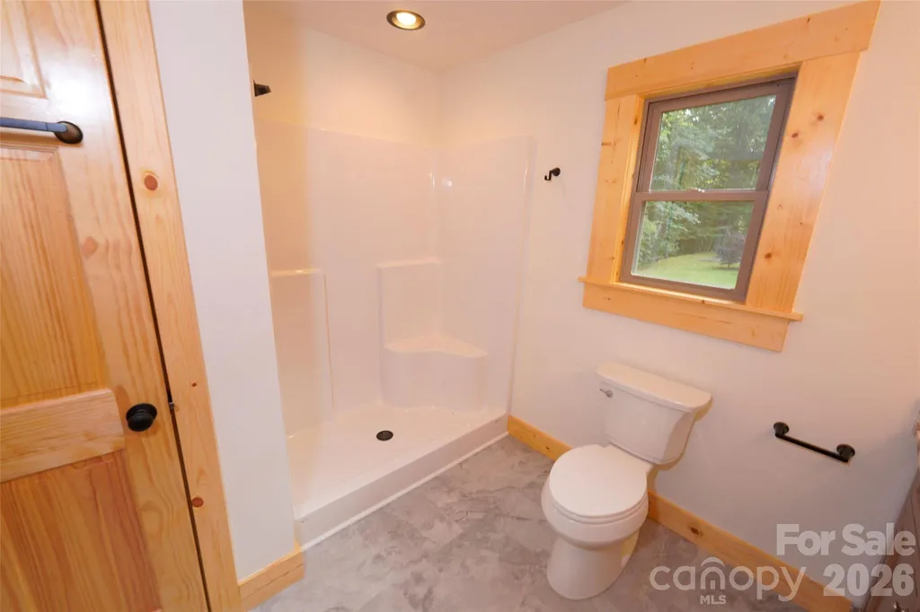 81 Breezy Creek Lane Maggie Valley NC 28751