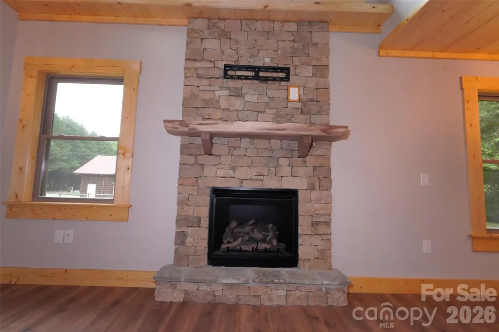 81 Breezy Creek Lane Maggie Valley NC 28751
