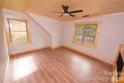 81 Breezy Creek Lane Maggie Valley NC 28751