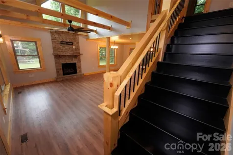 81 Breezy Creek Lane Maggie Valley NC 28751