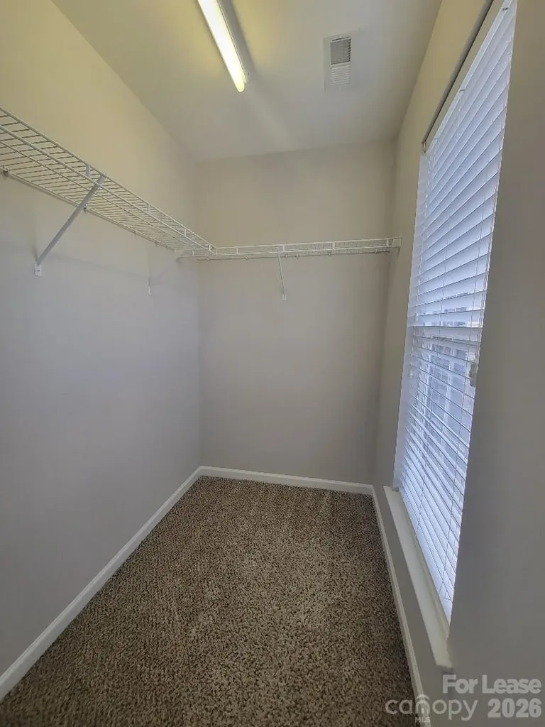 2339 Whitford Lane Charlotte NC 28210