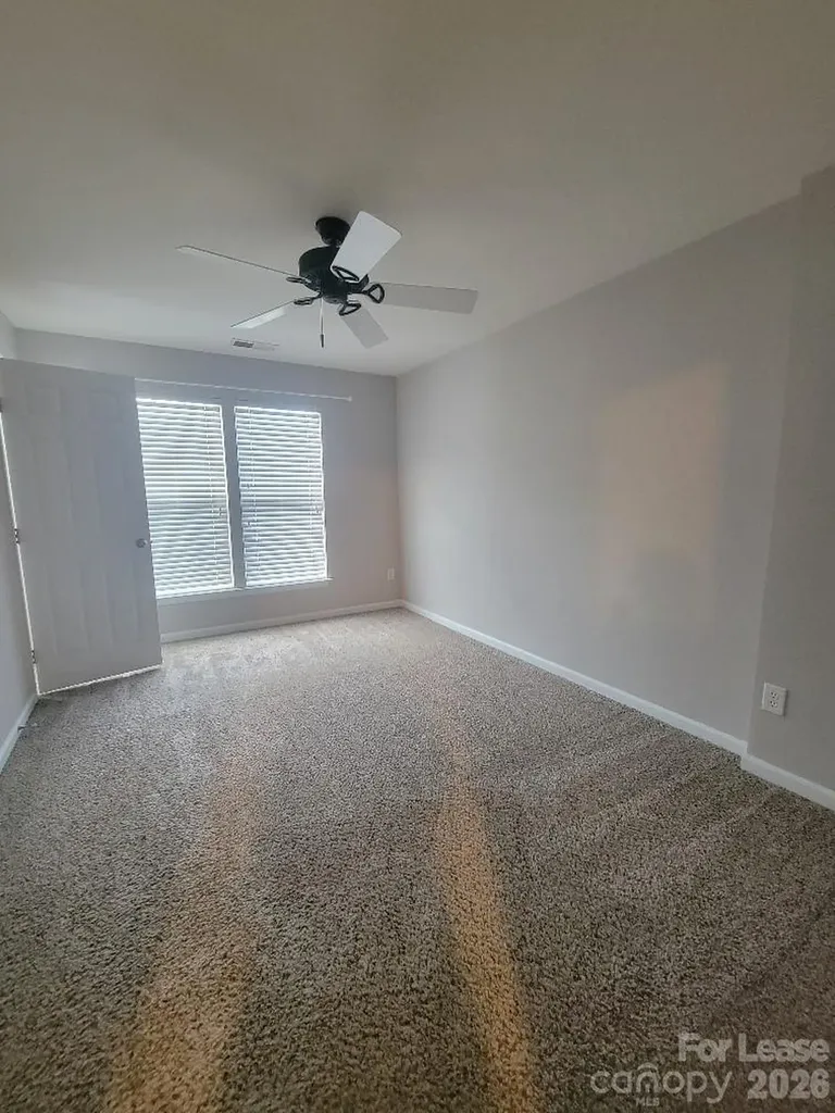 2339 Whitford Lane Charlotte NC 28210
