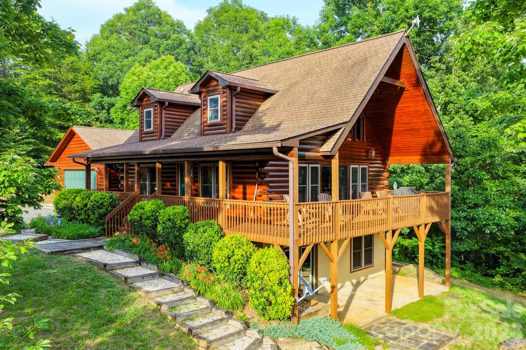 603 Laurel Lakes Parkway Lake Lure NC 28746