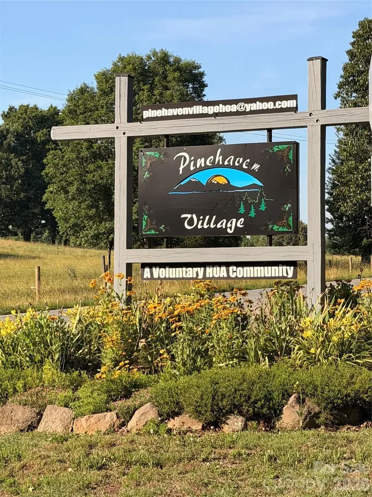 00 Hillcrest Road New London NC 28127