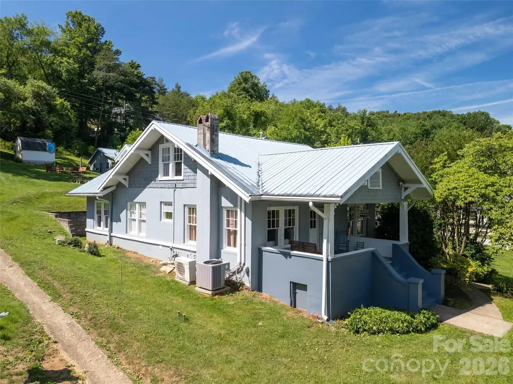 800 Main Street Bryson City NC 28713