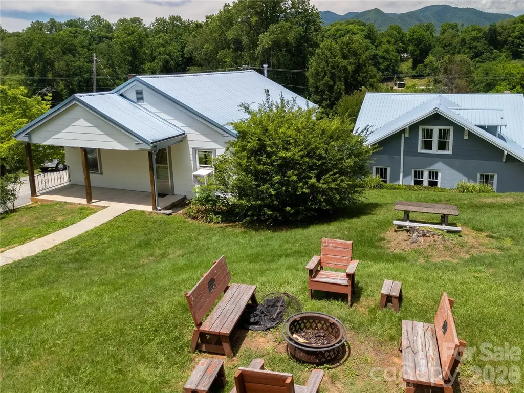 800 Main Street Bryson City NC 28713