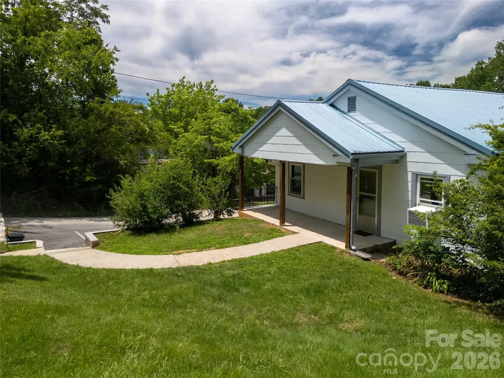 800 Main Street Bryson City NC 28713