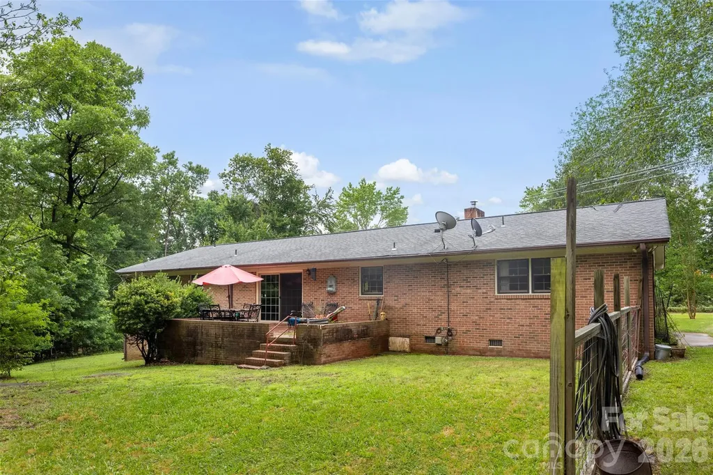 5139 E Dixon Boulevard Kings Mountain NC 28086
