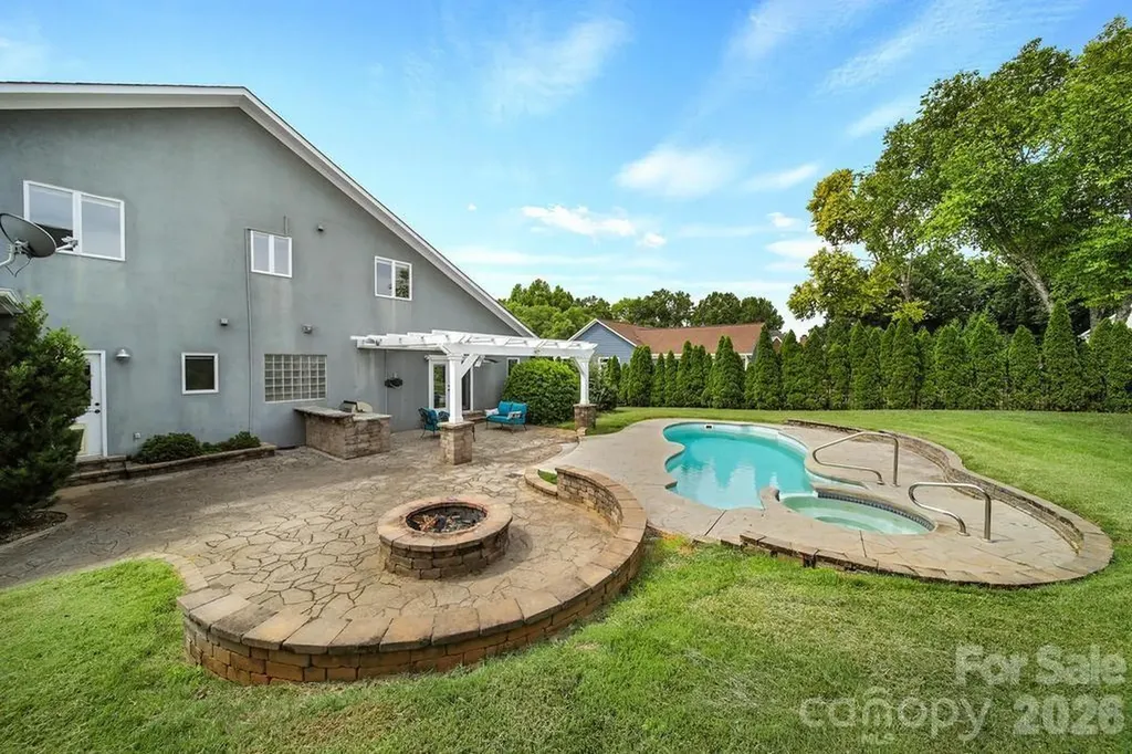 120 Royal Pointe Way Mooresville NC 28117