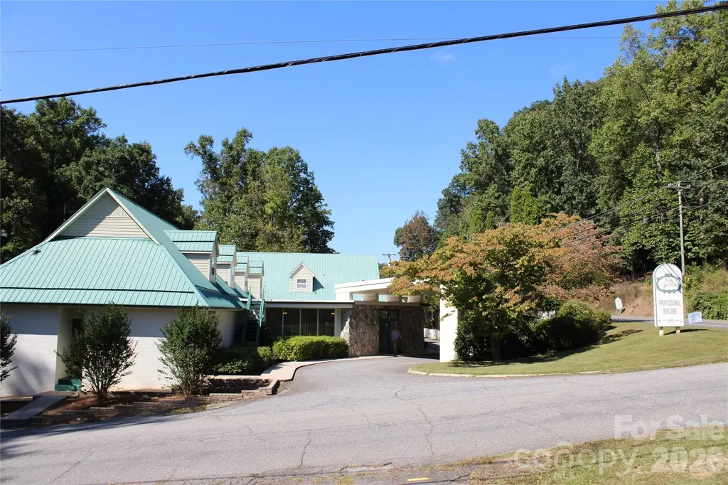 100 Jervey Road Tryon NC 28782