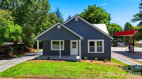 1303 S Sterling Street Morganton NC 28655