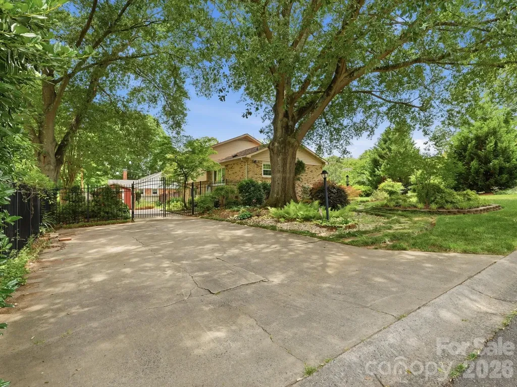 3130 Rea Road Charlotte NC 28226