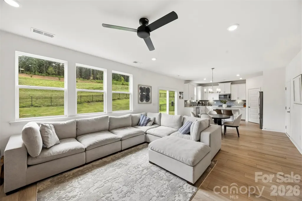 152 Lancashire Court Denver NC 28037