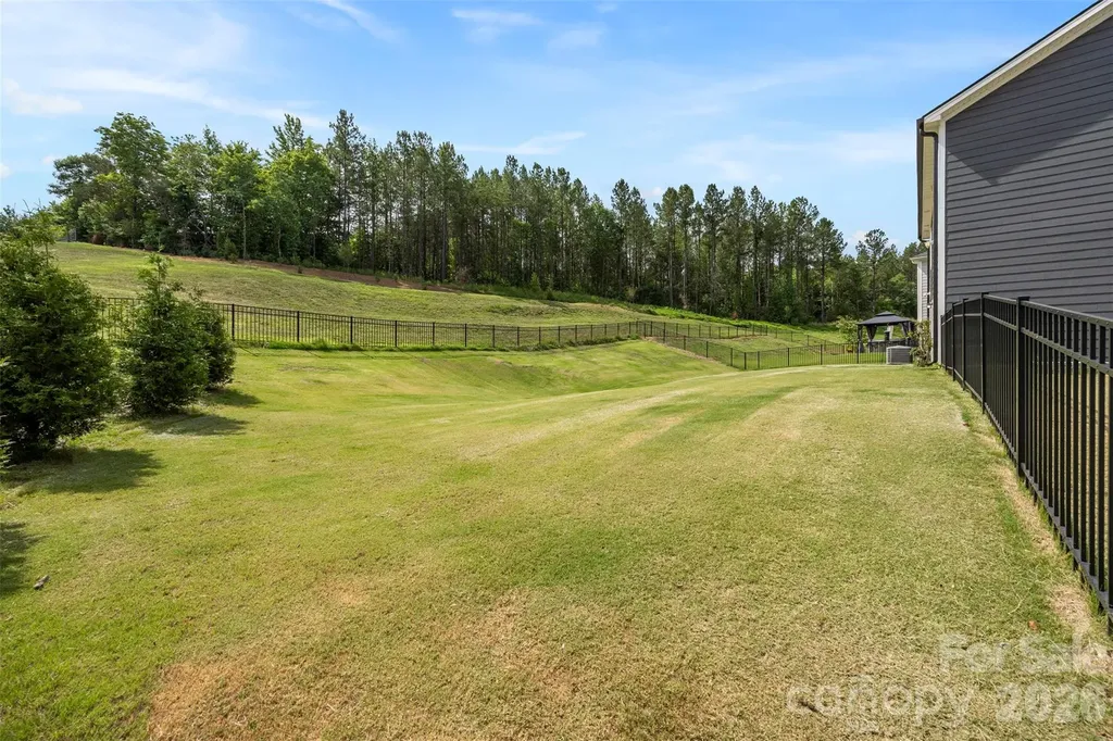 152 Lancashire Court Denver NC 28037