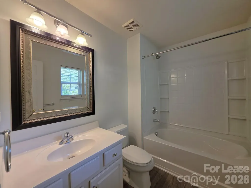 15417 Tully House Court Charlotte NC 28277