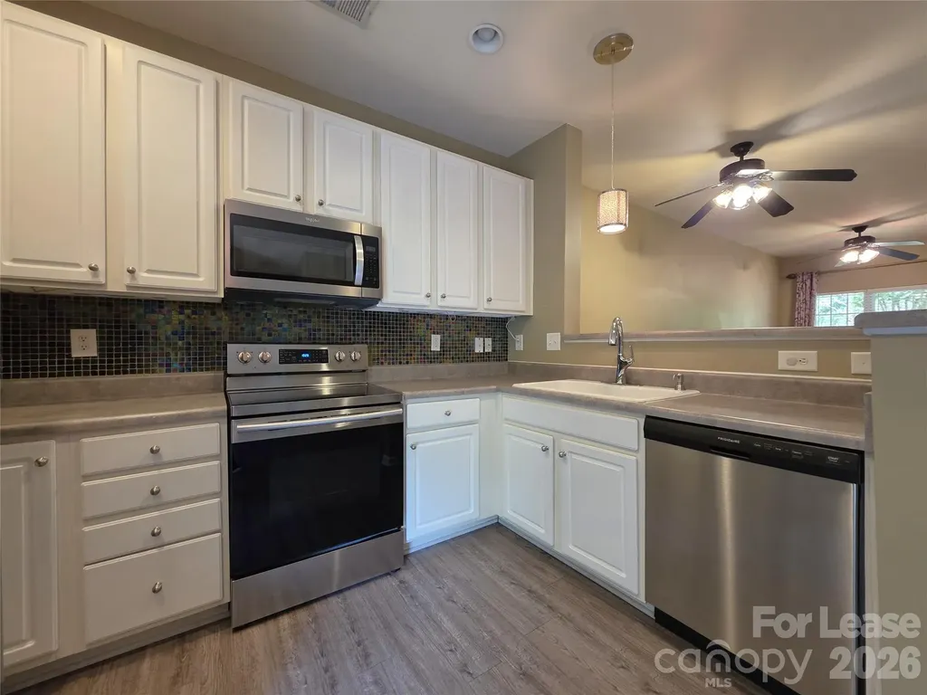 15417 Tully House Court Charlotte NC 28277