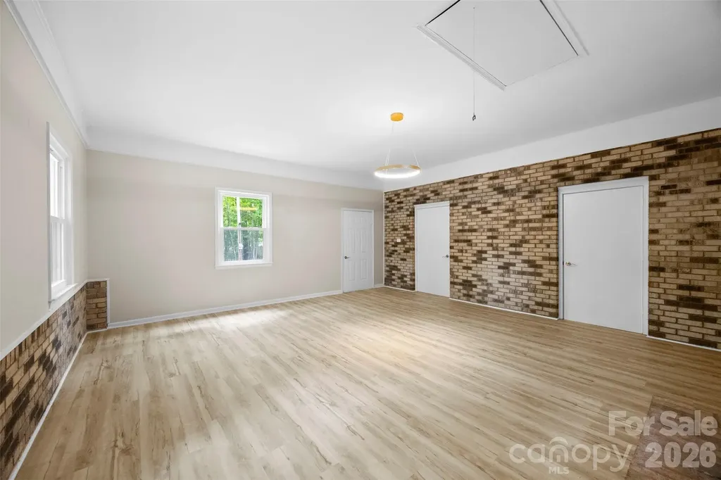 36183 Davis Drive Albemarle NC 28001